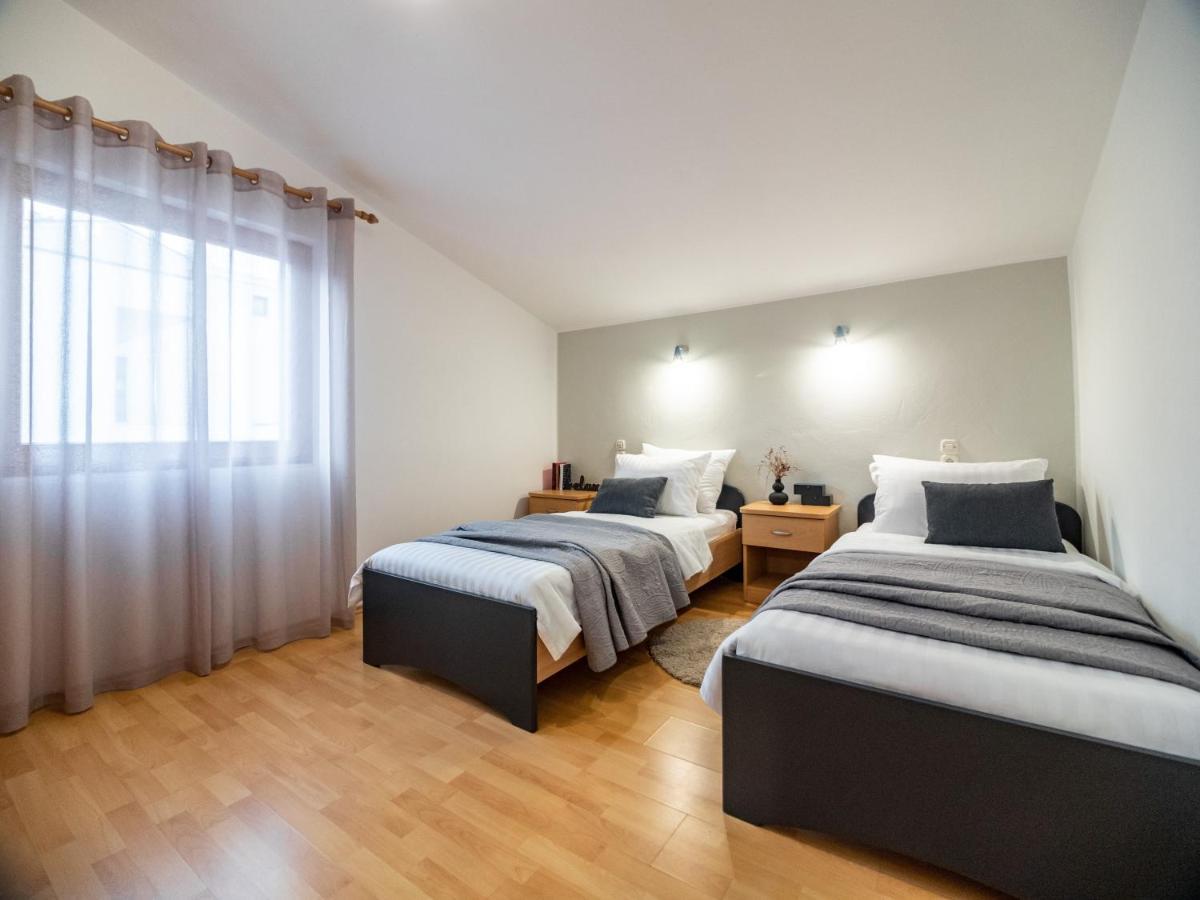 מדולין Apartments Antonio מראה חיצוני תמונה