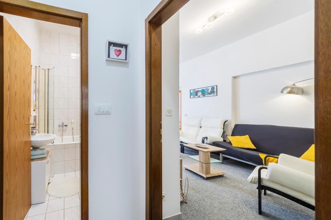 מדולין Apartments Antonio מראה חיצוני תמונה